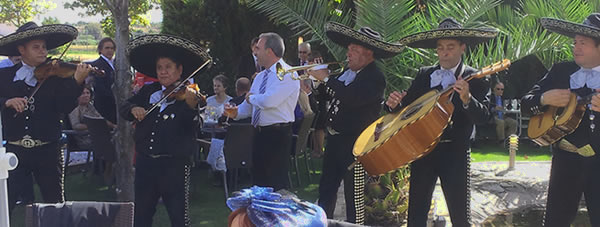 Mariachis para el cóctel de tu boda